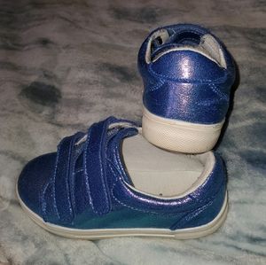 Size 10 toddler shoes
